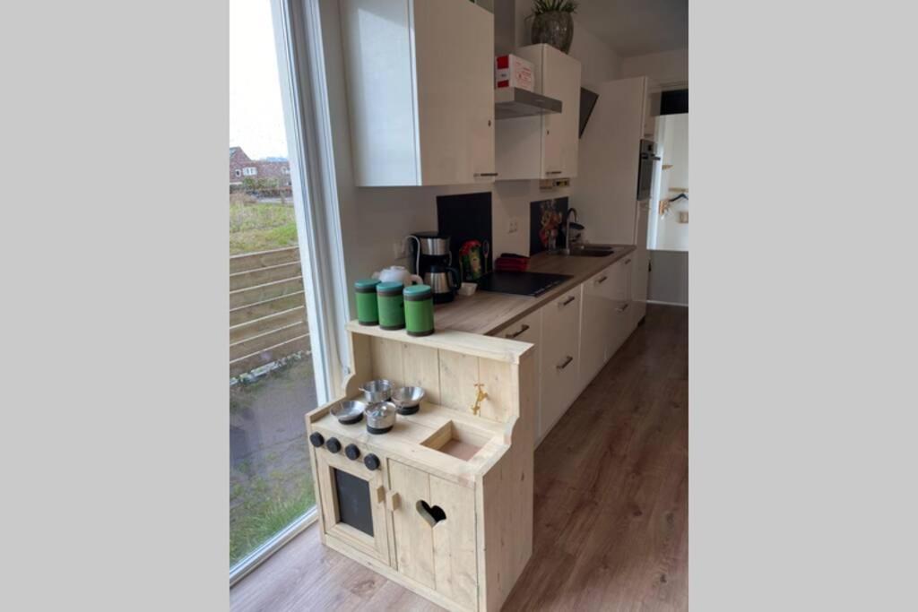 Warm Welkom! Zeer Ruime Prive Studio Met Tuin Harlingen Exterior photo